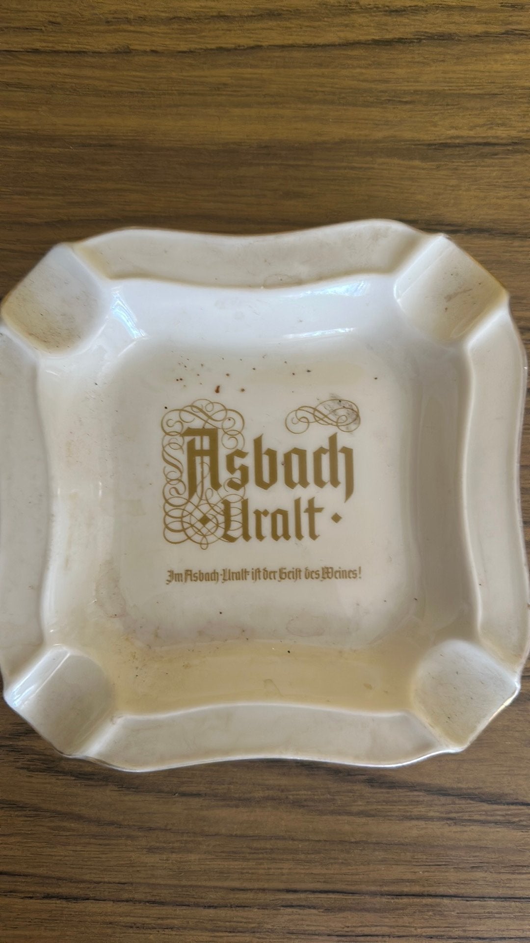 Asbakje “asbach Uralt”, Verzamelen, Rookartikelen, Aanstekers en Luciferdoosjes, Ophalen of Verzenden, Gebruikt, Asbak