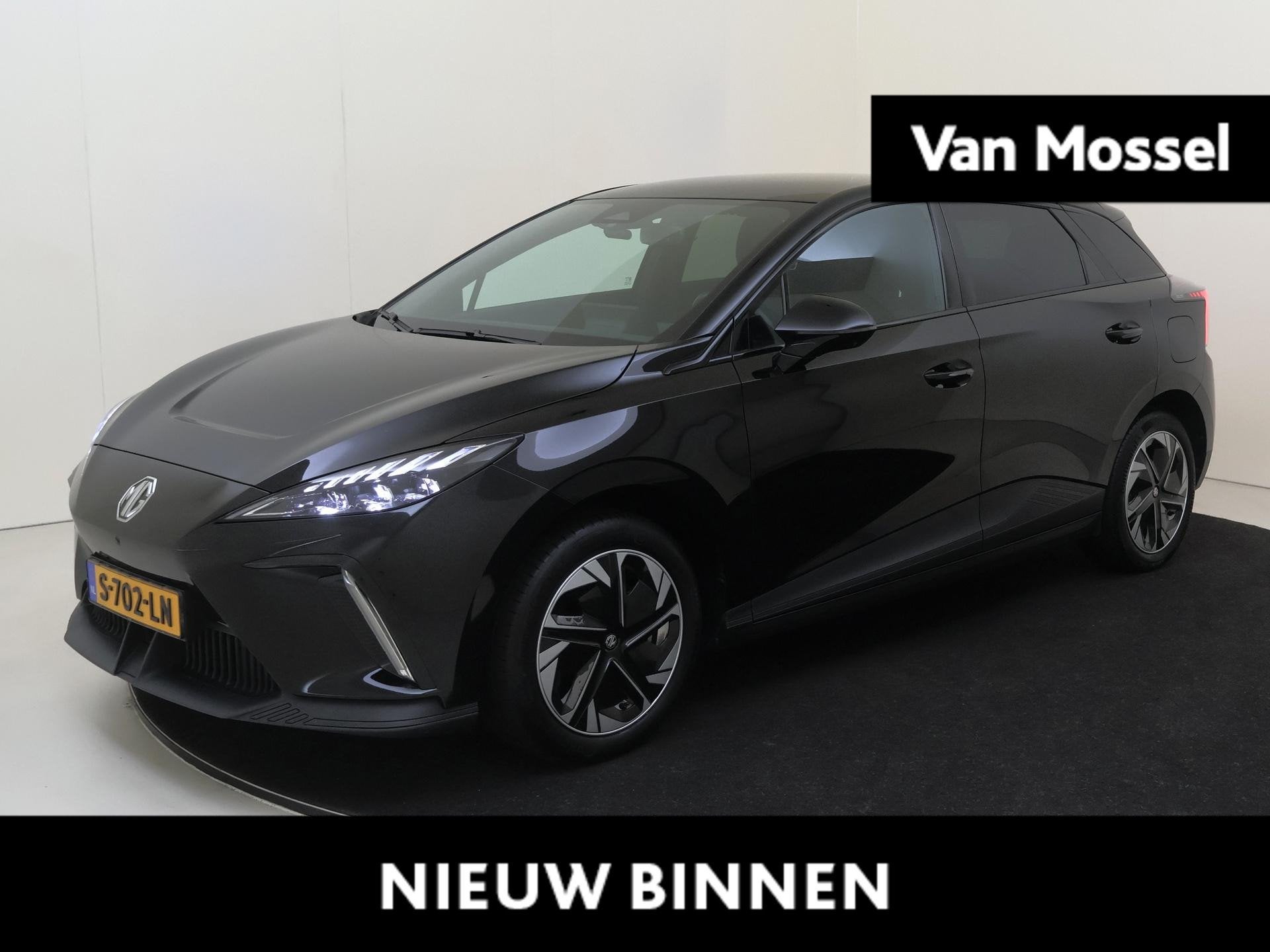 MG MG4 Electric Luxury 64 kWh | Apple Carplay/Android | crui, Auto's, Gebruikt, Origineel Nederlands, Onderhoudsboekje, 500 kg
