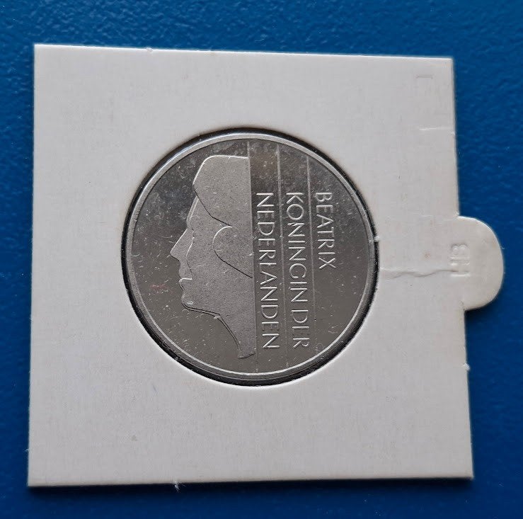 2 1/2 gulden 1996 - Beatrix in munthouder, Ophalen of Verzenden, Koningin Beatrix, 2½ gulden, Losse munt