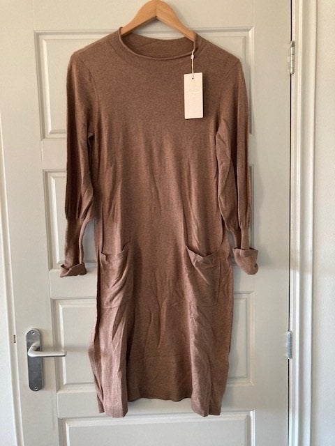Nieuwe jurk van Cream bruin in maat XS, Bruin, Ophalen of Verzenden, Knielengte, Maat 34 (XS) of kleiner