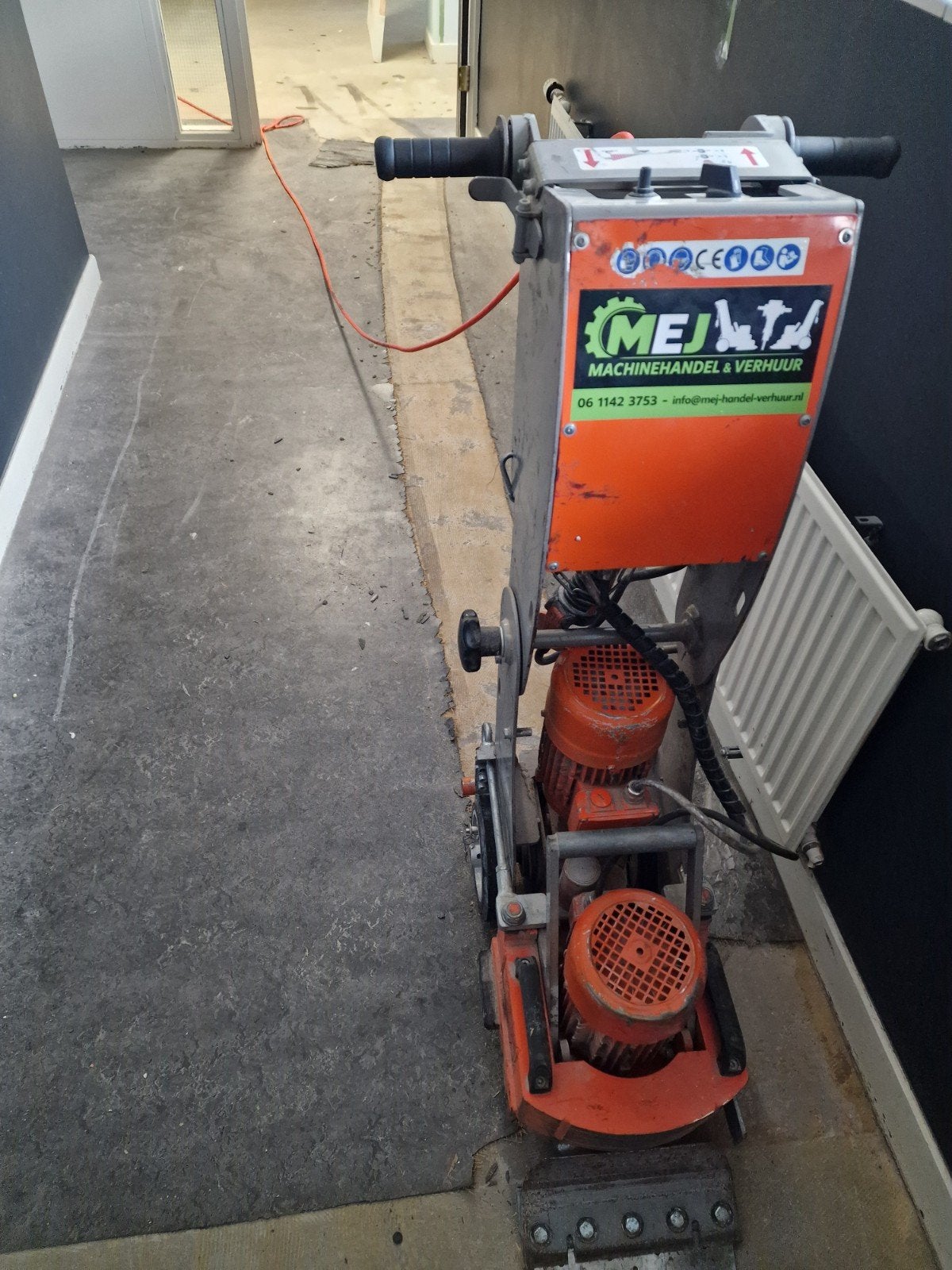 TE HUUR  krachtige vloerstripper huren - Blastrac BS75, Ophalen, Gebruikt, ., Overige typen