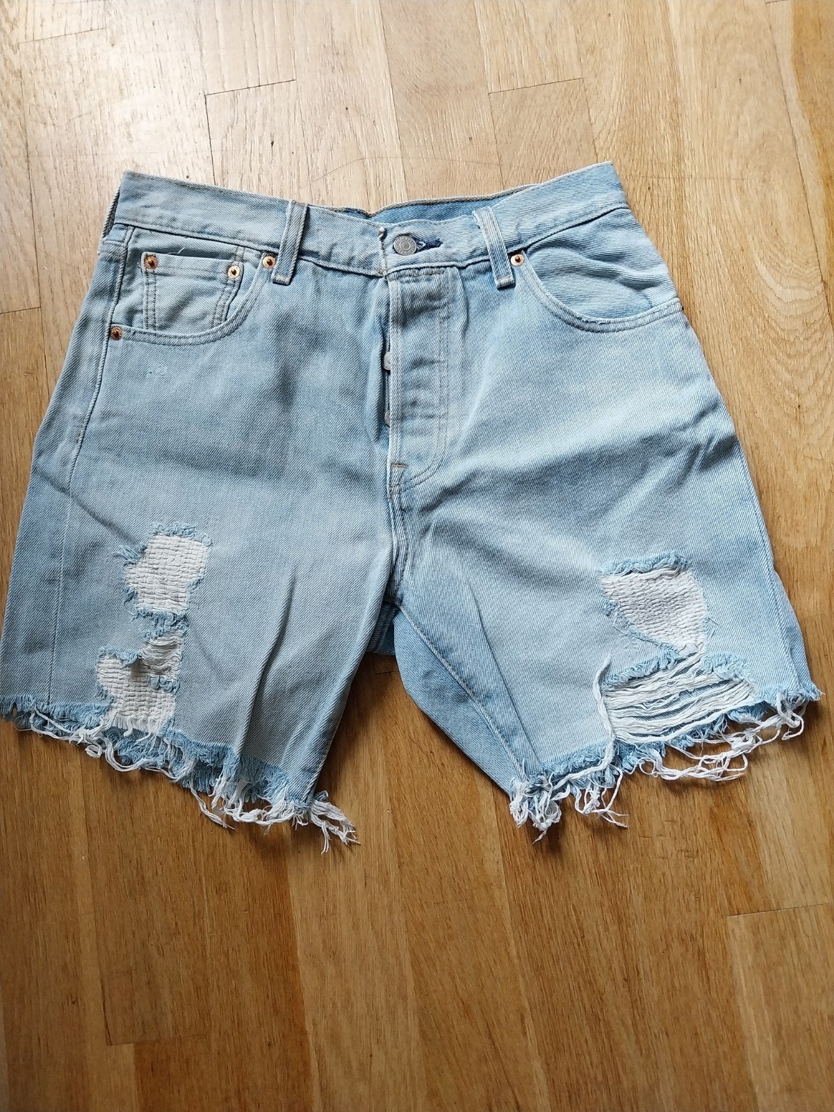 LEVIS BERMUDA ZGAN, Ophalen of Verzenden, Zo goed als nieuw, Blauw, W30 - W32 (confectie 38/40)