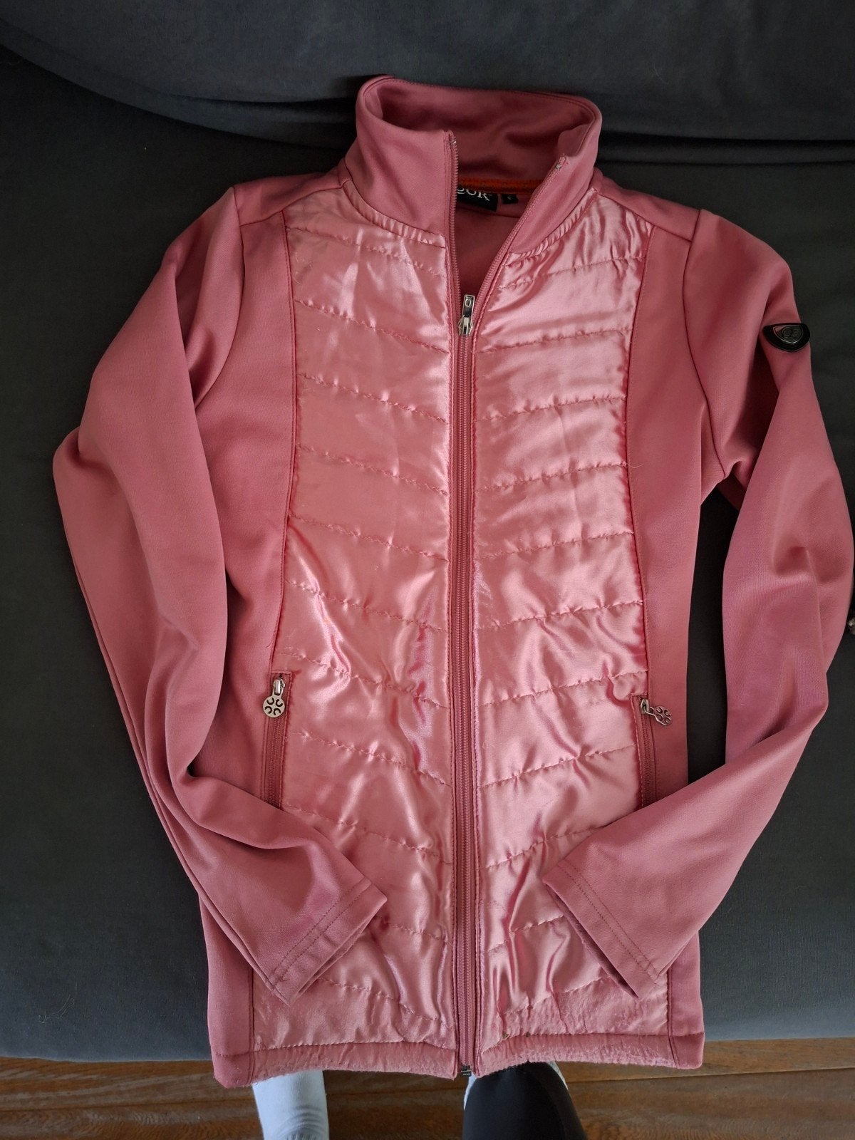 Quur roze jas met gewatteerd paneel, Dieren en Toebehoren, Ophalen of Verzenden, Zo goed als nieuw