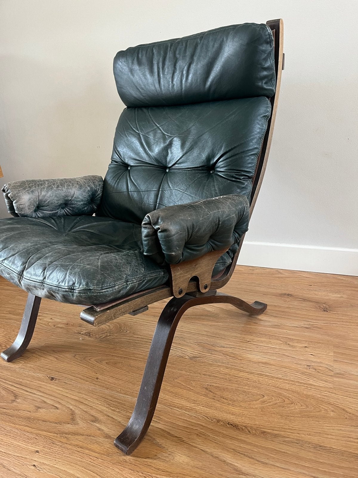 Ingmar Relling voor Westnofa - groene leren fauteuil Siesta, Ophalen