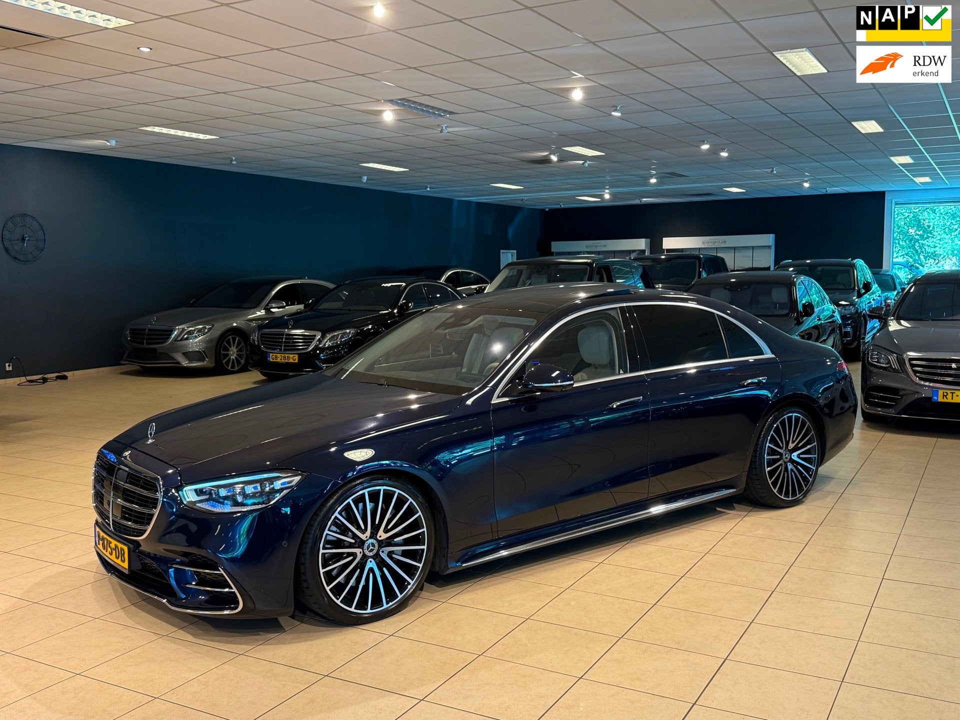 Mercedes-Benz S-klasse S580 V8 4MATIC Lang/Manufaktur/BTW/NA, Auto's, Automaat, Gebruikt, Blauw, Bedrijf