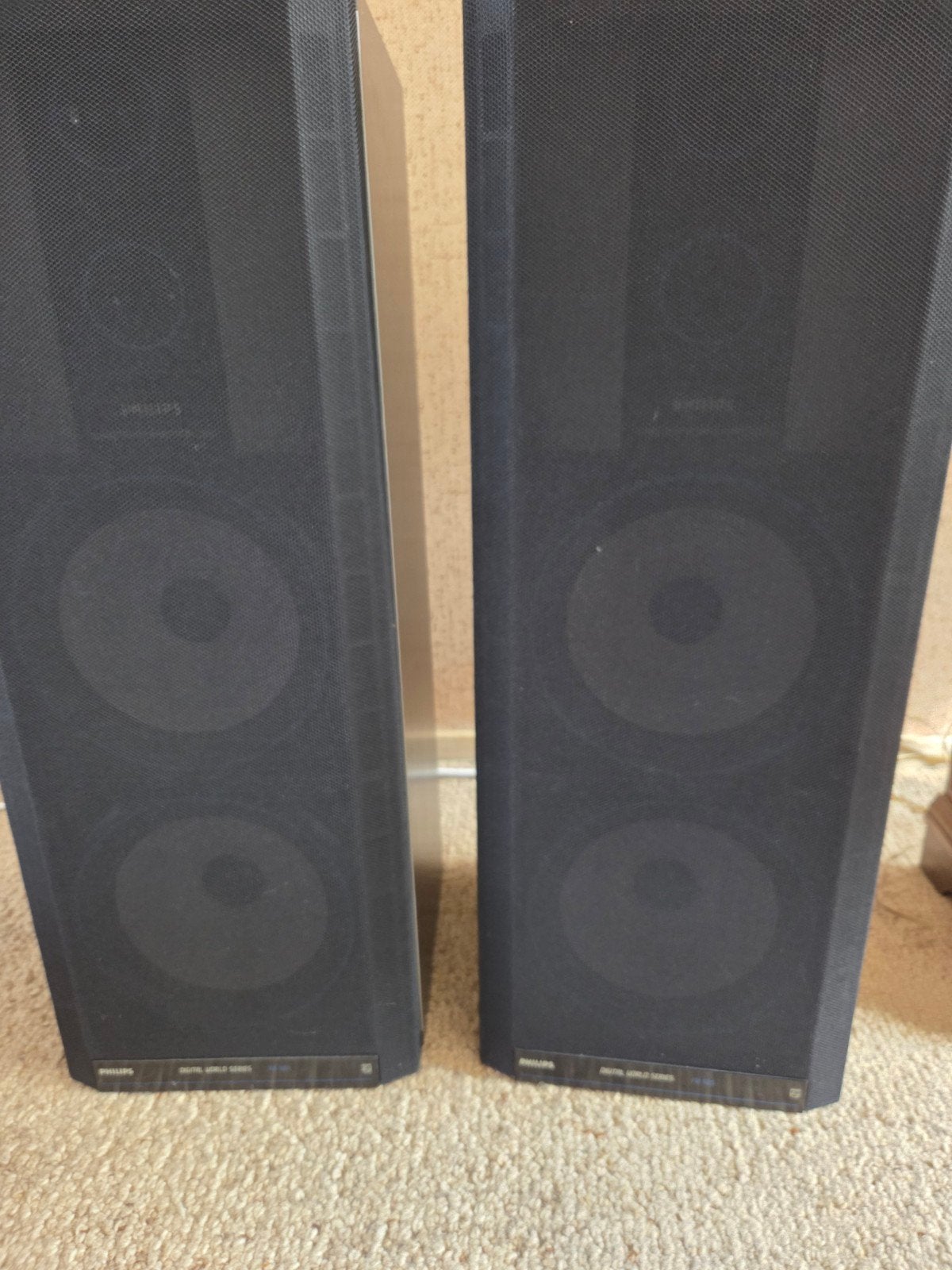 Philips FB 565 Digital World Series Vloerstaande Speakers, Audio, Tv en Foto, Luidsprekers, Ophalen, Minder dan 60 watt, Front, Rear of Stereo speakers
