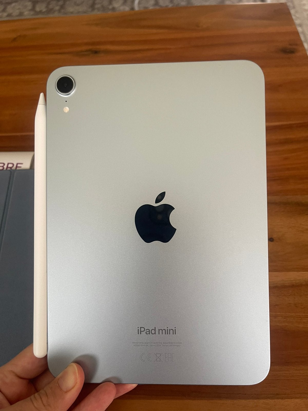 Foto 5 van Ipad mini 7 (A17 Pro) + pencil pro + hoes