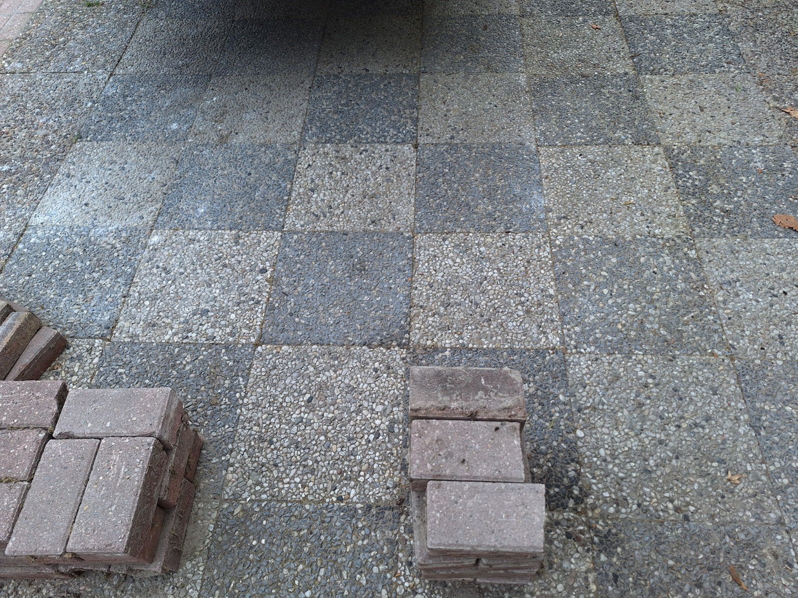 Gratis tegels 40x40, 50x50 cm en betonklinkers, Ophalen of Verzenden