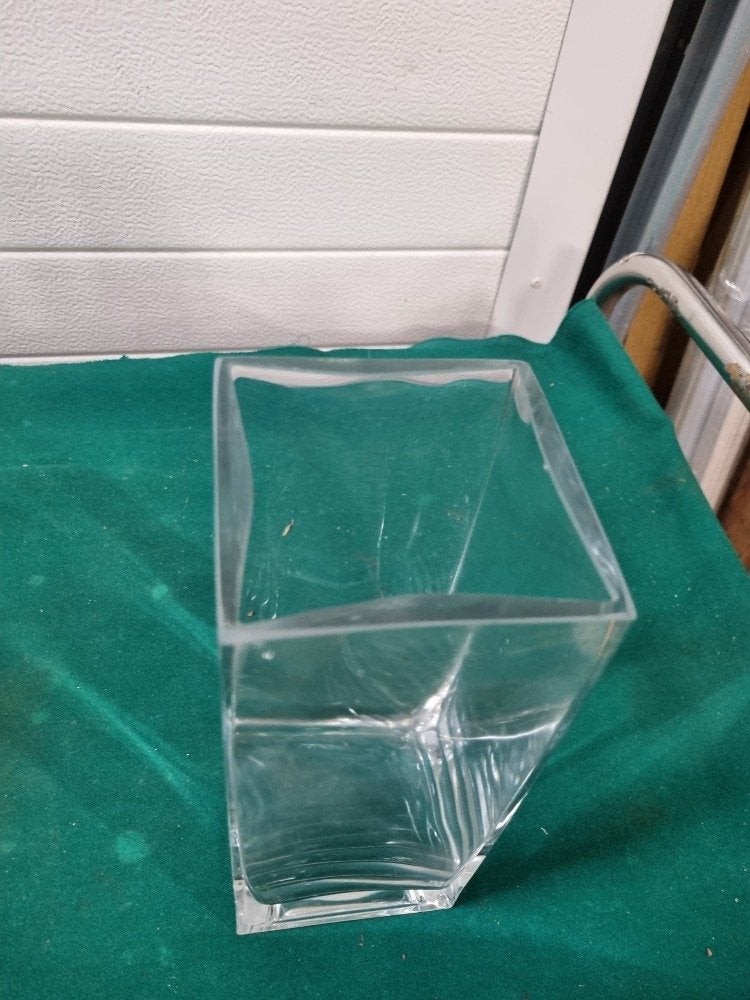vaas dik glas vierkant, Ophalen of Verzenden