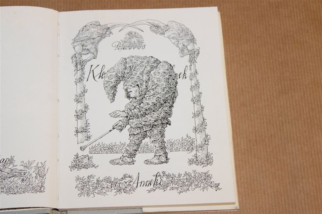 Klein Pulcinellenboek — Peter Vos — Prentenboek 1969, Ophalen of Verzenden, Gelezen