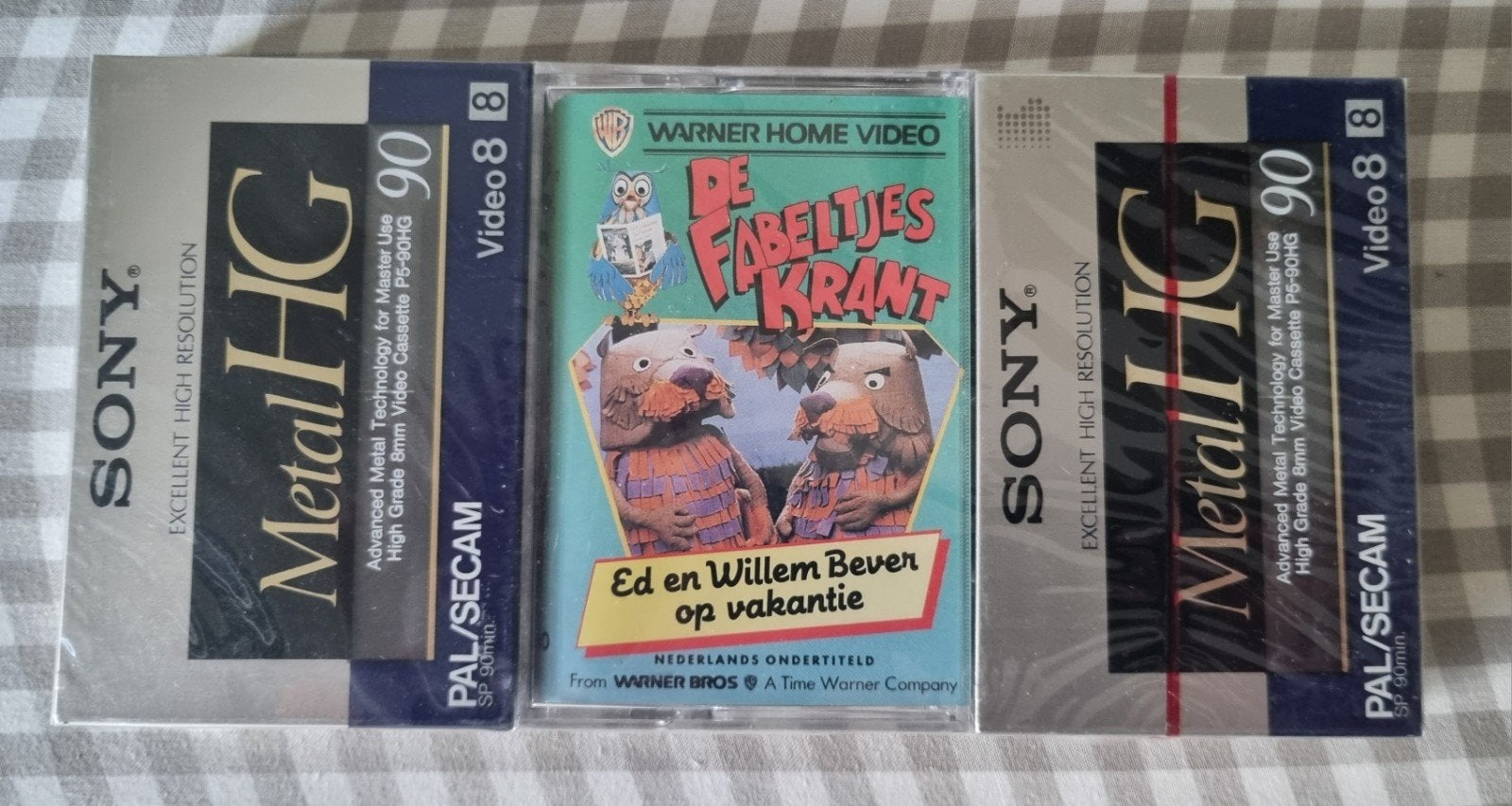 4 x Video8 - Sony Metal HG PAL/SECAM SP 90 min, Cd's en Dvd's, VHS | Film, Alle leeftijden, Ophalen of Verzenden, Nieuw in verpakking