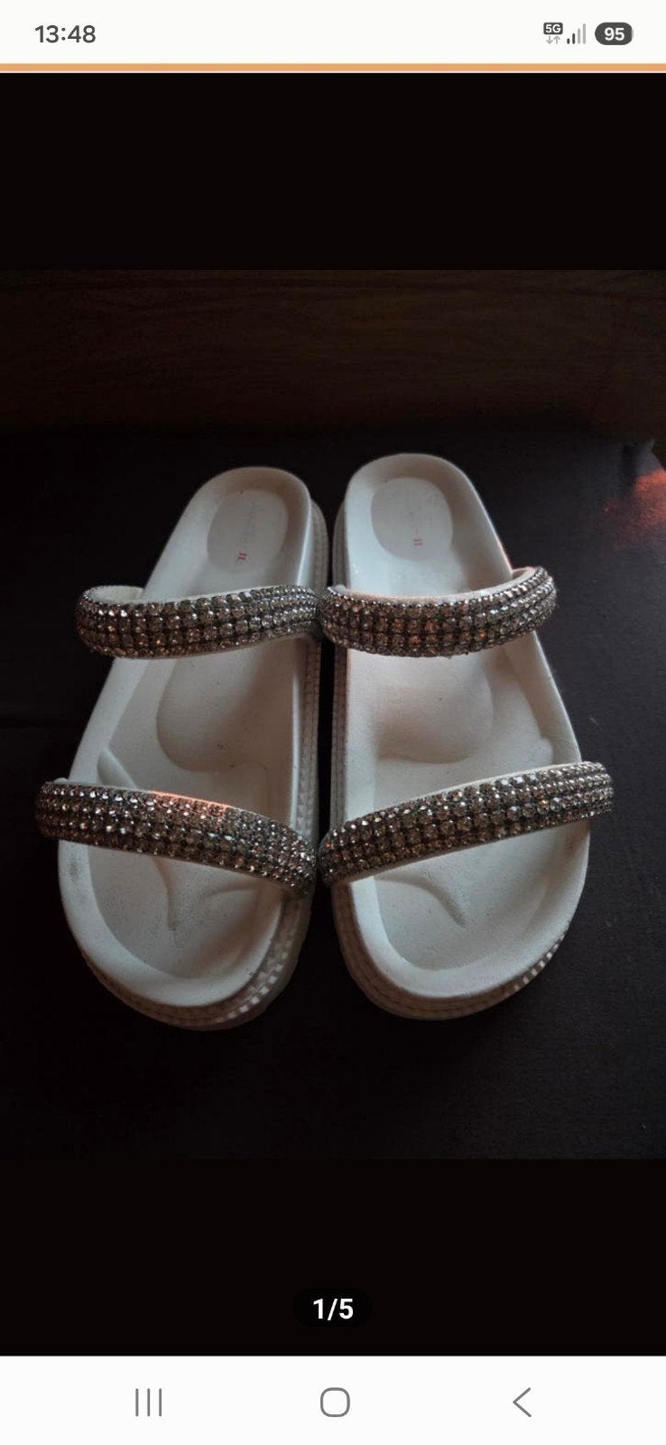 Dames slippers, Slippers, Wit, Ophalen of Verzenden, Zo goed als nieuw