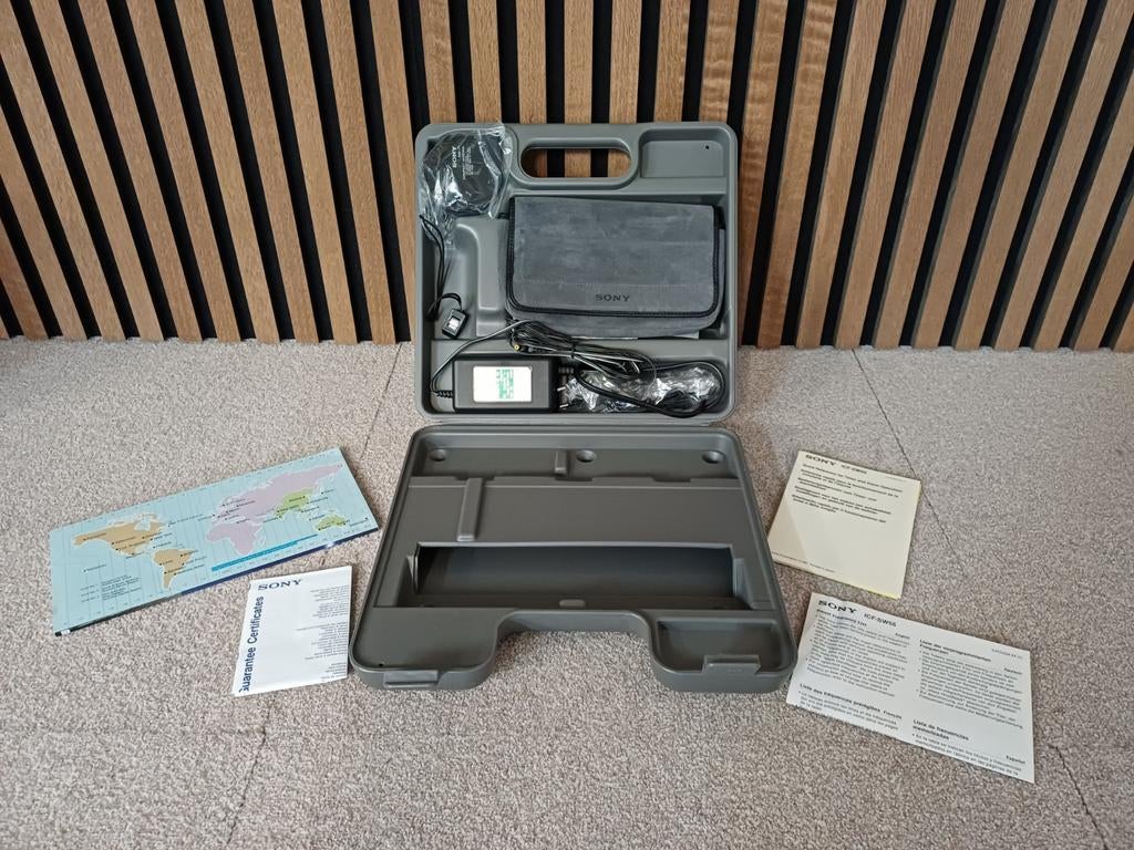 Sony ICF SW 55 Wereldontvanger met accessoires, Ophalen of Verzenden, Zo goed als nieuw, Wereldontvanger
