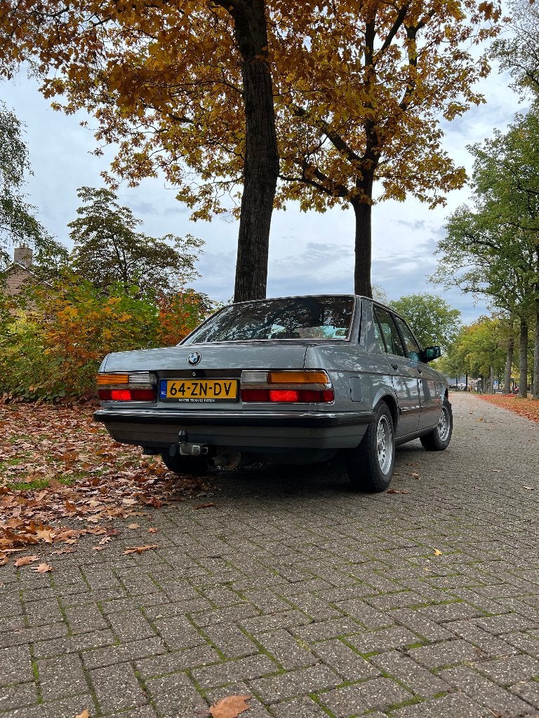 Wegenbelastingvrije BMW 525i E28 Automaat op LPG – 130.000km, foto 2