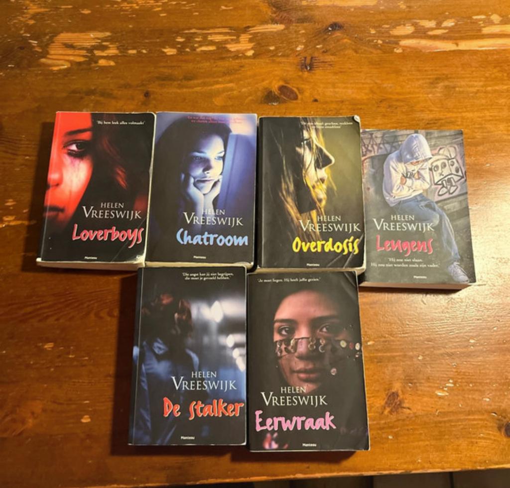 Set van 6 Helen Vreeswijk Boeken, Ophalen of Verzenden, Gelezen, Fictie