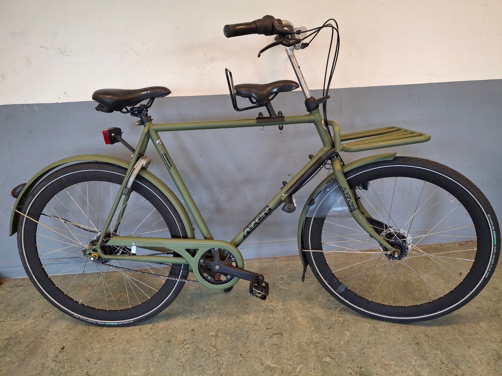 Azor Transportfiets - Olijfgroen - Zo goed als nieuw, Versnellingen, Zo goed als nieuw, 57 tot 61 cm, Trommelrem