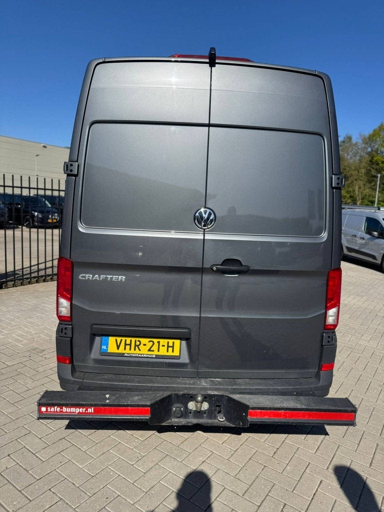 Volkswagen Crafter 2.0 TDI 177pk L3 H3 Automaat Led, Auto's, Bestelauto's, Stof, Gebruikt, Euro 6, 4 cilinders