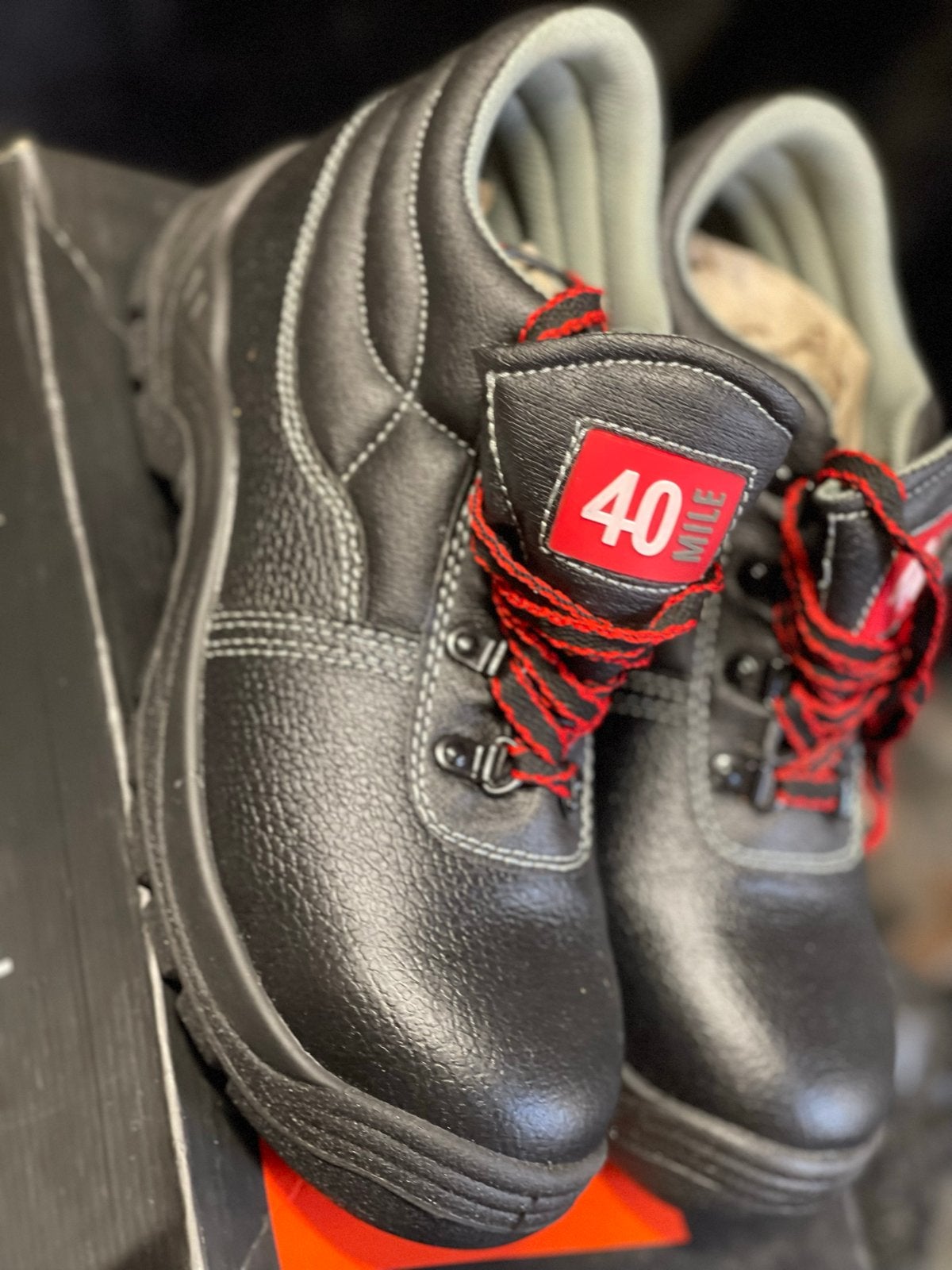 40 Mile Werkschoenen - Maat 40 - Nieuw in doos, Ophalen of Verzenden, Nieuw
