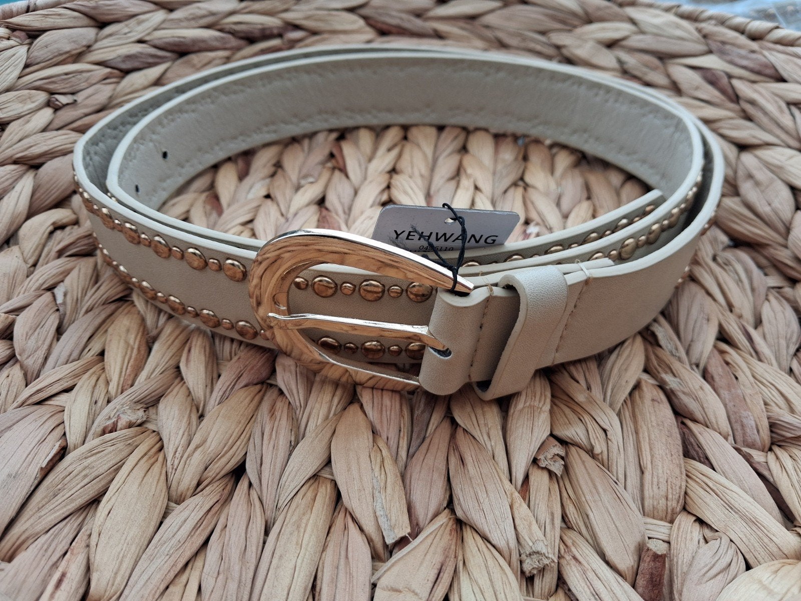 Nieuwe Heupriem Grote Maat 135 cm - Beige met Studs, Overige kleuren, Nieuw, Heupriem, 3 tot 5 cm