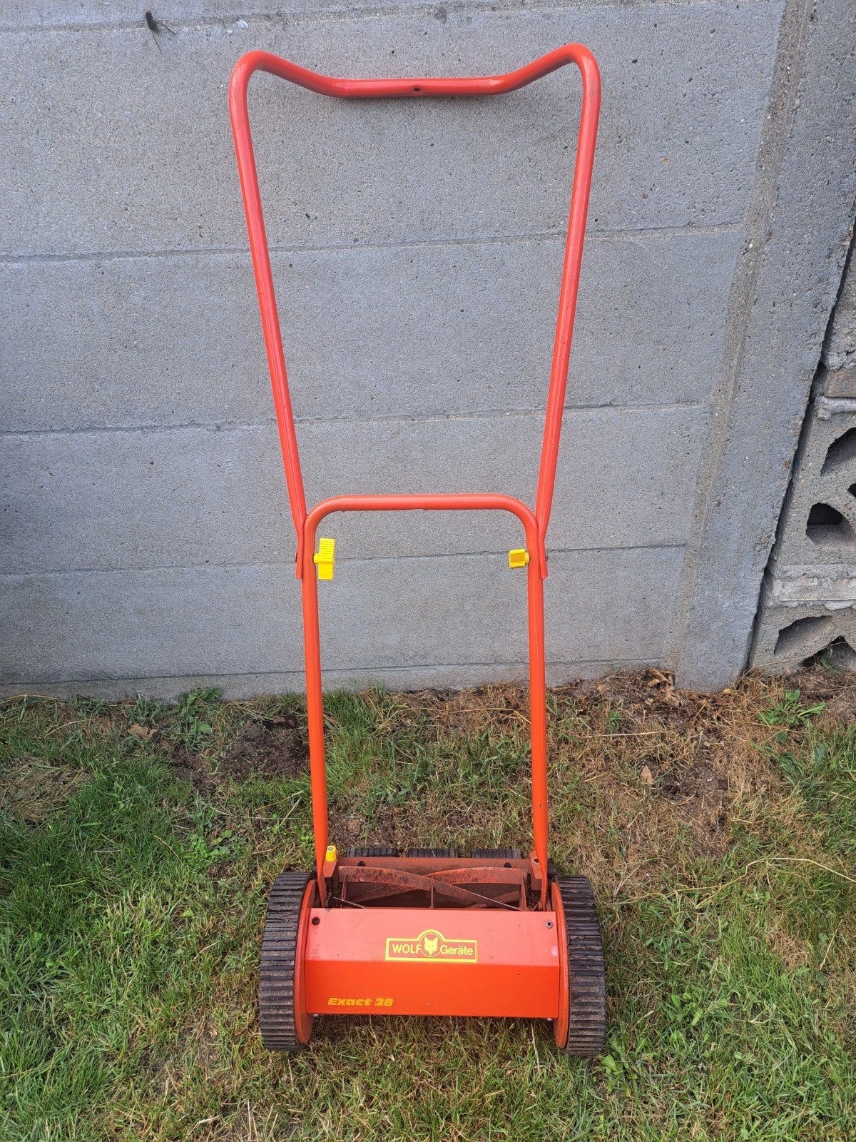 Wolf Garten Exact 28  grasmaaier, Ophalen, Handgrasmaaier, Minder dan 30 cm, Kooimesmaaier