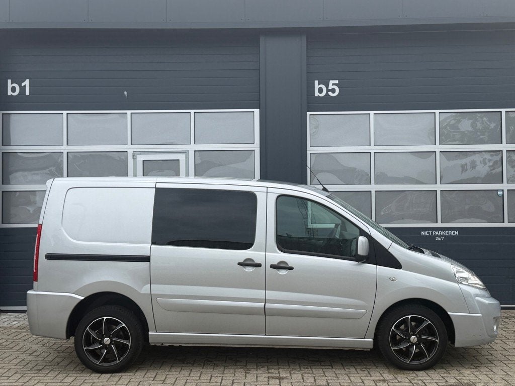 Peugeot EXPERT L2H1 2.0 HDi 130 PK / Navi / Airco / Trekhaak, Auto's, 4 cilinders, Origineel Nederlands, Bedrijf, 2 stoelen