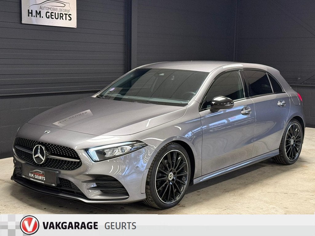 Mercedes-Benz A-Klasse 200 AMG Line Automaat | 59.853 km | N, Auto's, Mercedes-Benz, Bedrijf, Te koop, A-Klasse, ABS, Achteruitrijcamera