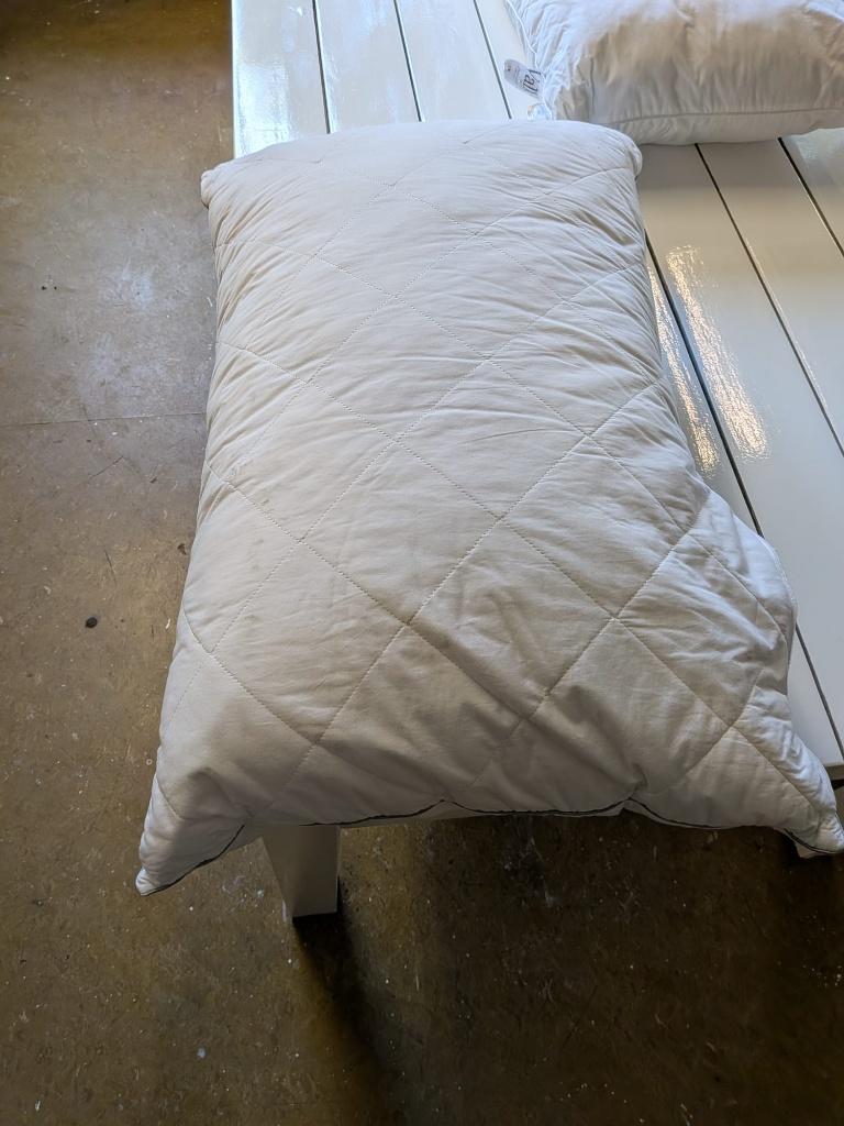 Valk Exclusief hotelkussens 60x90 – per 4 stuks, Huis en Inrichting, Slaapkamer | Beddengoed, Gebruikt, Kussen, Eenpersoons, Wit