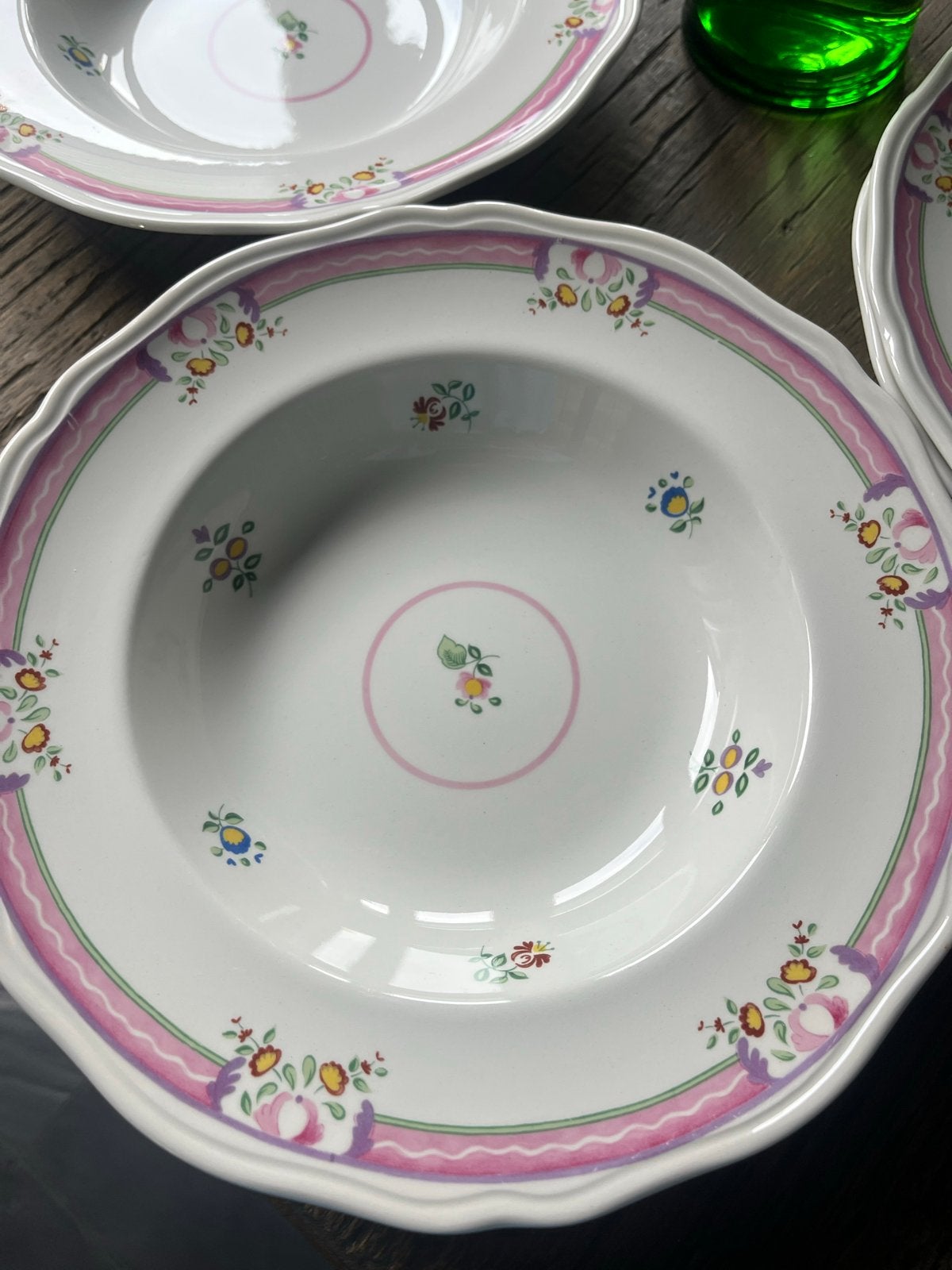Laura Ashley Servies Losse Stuks - Borden en Kopjes, Overige merken, Landelijk/Boerenbont, Ophalen of Verzenden, Zo goed als nieuw