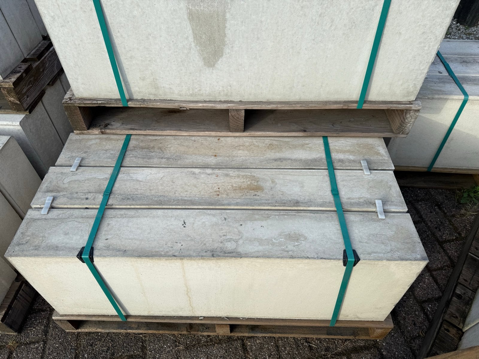 Betonnen traptredes voor buiten, Ophalen, Nieuw, Trap, Minder dan 2 meter