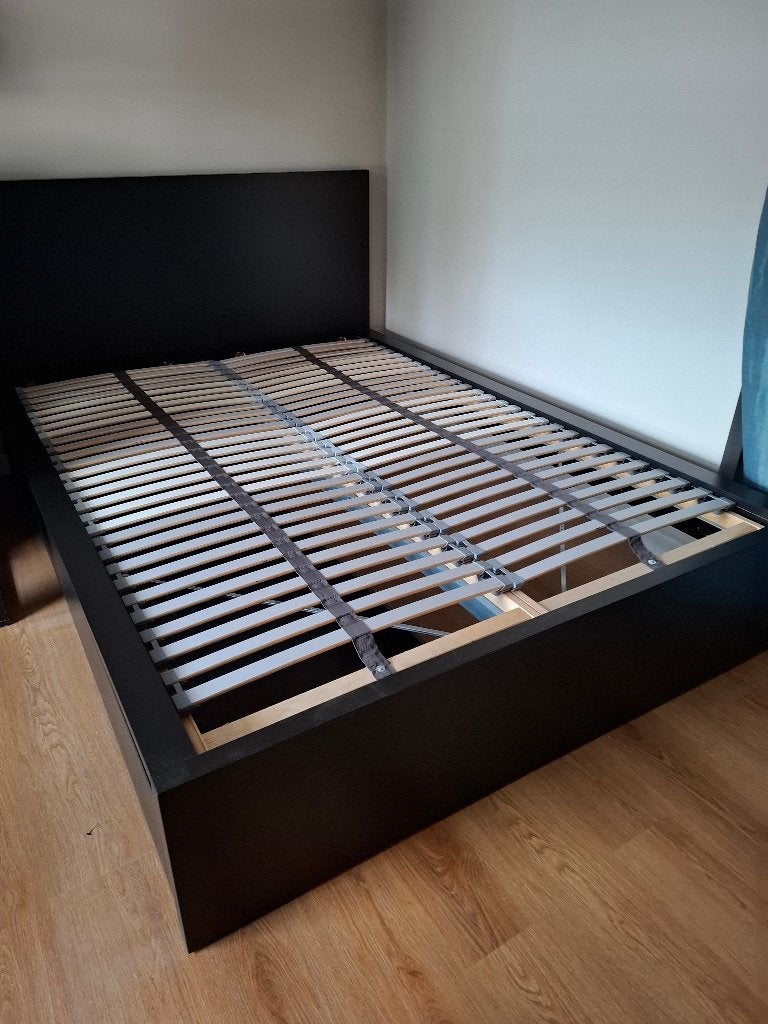 GRATIS AFHALEN: Zwart 2-persoonsbed met laden (140x200), Ophalen, Gebruikt, Tweepersoons, 140 cm