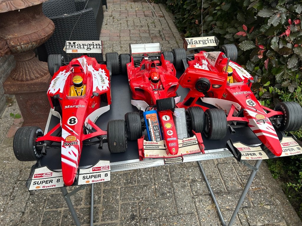 Radiografisch raceauto's 70cm lang, Zo goed als nieuw, Auto onroad, Overige schalen, Overige typen
