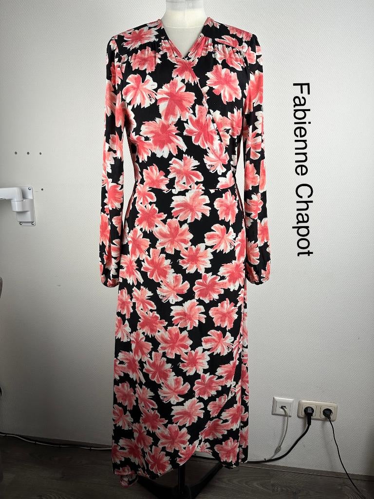 Fabienne Chapot Wikkeljurk  (mt: 42) 18,5/9252, Kleding | Dames, Jurken, Zwart, Maat 42/44 (L), Ophalen of Verzenden, Zo goed als nieuw
