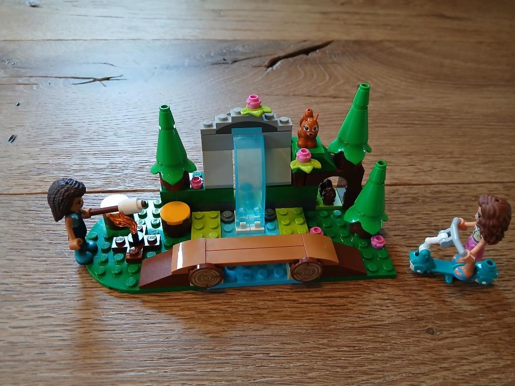 Lego Friends Waterval in het bos Camping Avontuur set 41677, Lego, Friends, Ophalen of Verzenden, Zo goed als nieuw
