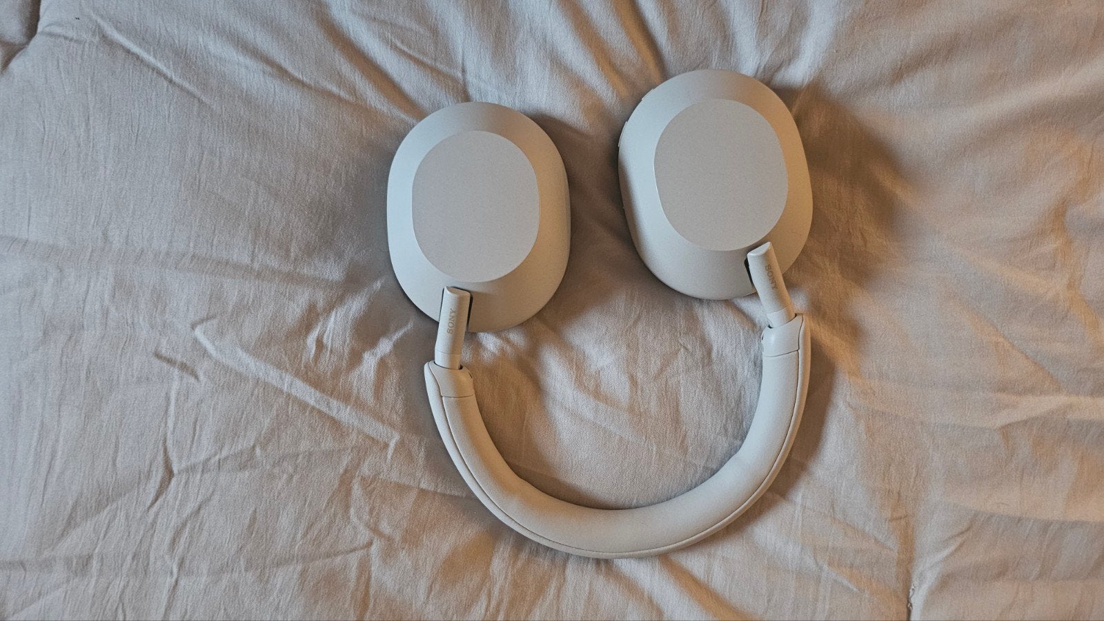 Sony WH-1000XM5 beige, Audio, Tv en Foto, Koptelefoons, Beige, Ophalen of Verzenden, Zo goed als nieuw, Draadloos