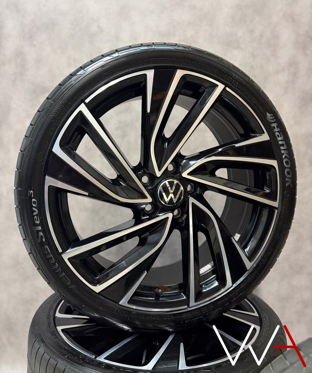 19” Volkswagen Golf 8 GTI GTD “Adelaide” velgen Origineel, Auto-onderdelen, Banden en Velgen, 19 inch, Gebruikt, -, -