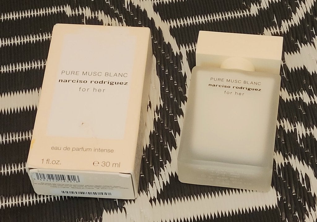 parfum PURE MUSC BLANC narciso rodriguez for her 30 ml, Ophalen, Nieuw