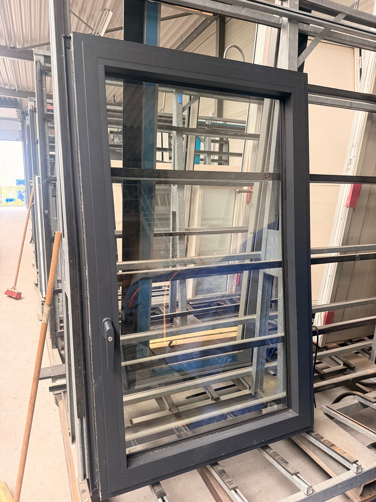 Draaikiepraam 993x1595 mm, RAL 7021, HR++ Slim Line, Gevelraam of Ruit, 80 tot 120 cm, 120 tot 160 cm, Ophalen of Verzenden