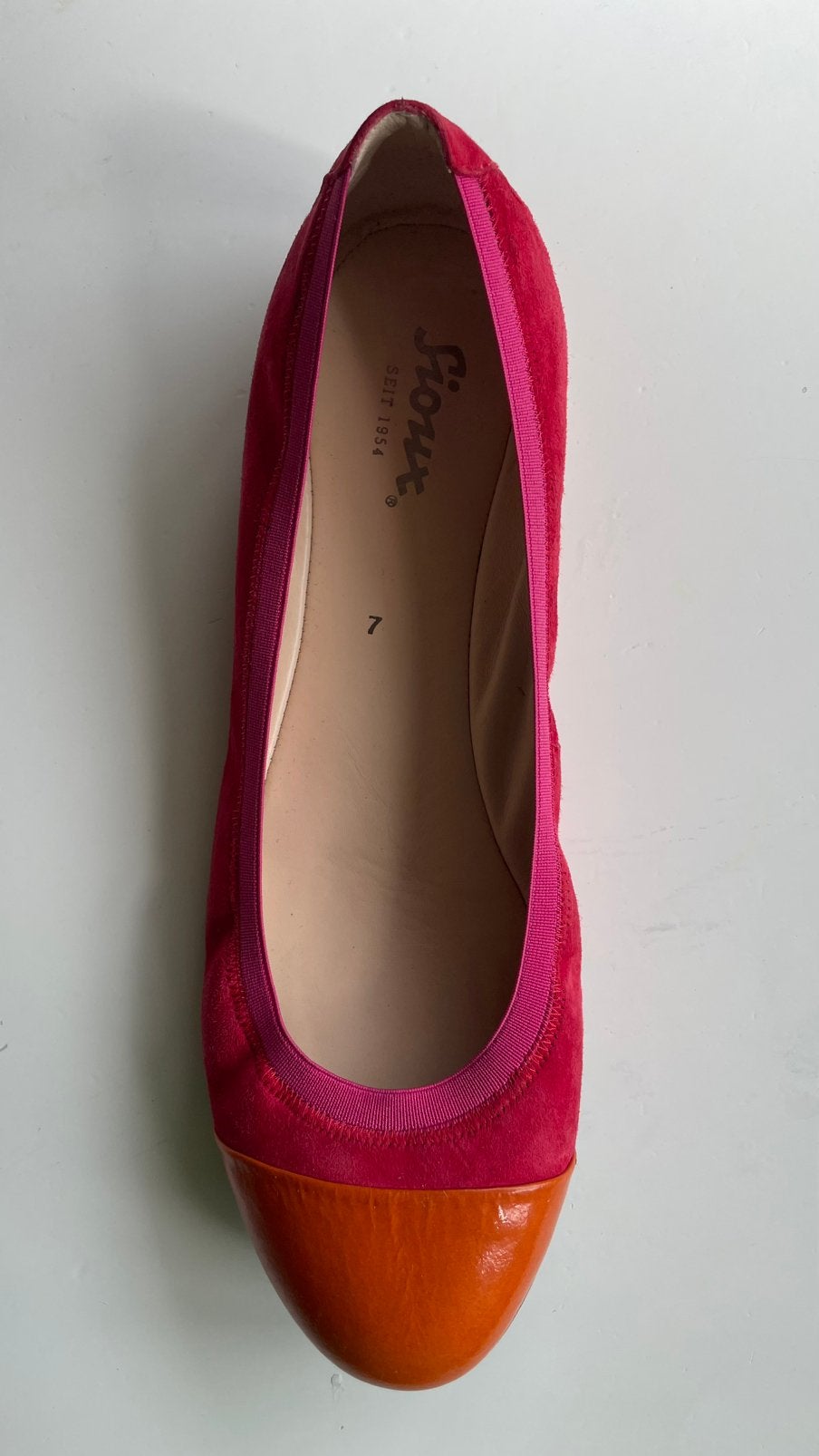 Te koop: leren schoenen. Sioux, fuchsia, 41, zgan, Kleding | Dames, Schoenen, Ophalen of Verzenden, Zo goed als nieuw, Roze, Sneakers of Gympen