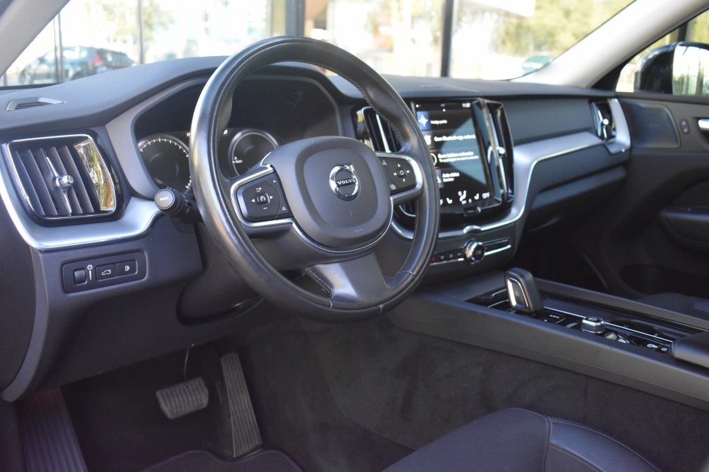 Volvo XC60 T6 340pk AWD Momentum+ | Harman/Kardon | Camera |, 12 maanden, Gebruikt, Euro 6, 138 €/maand