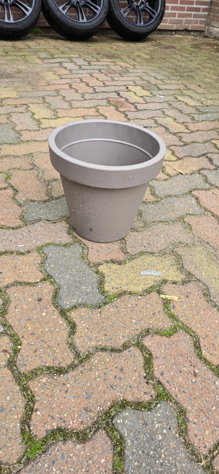 Grijze kunststof bloempot, 30 cm hoog, Ophalen