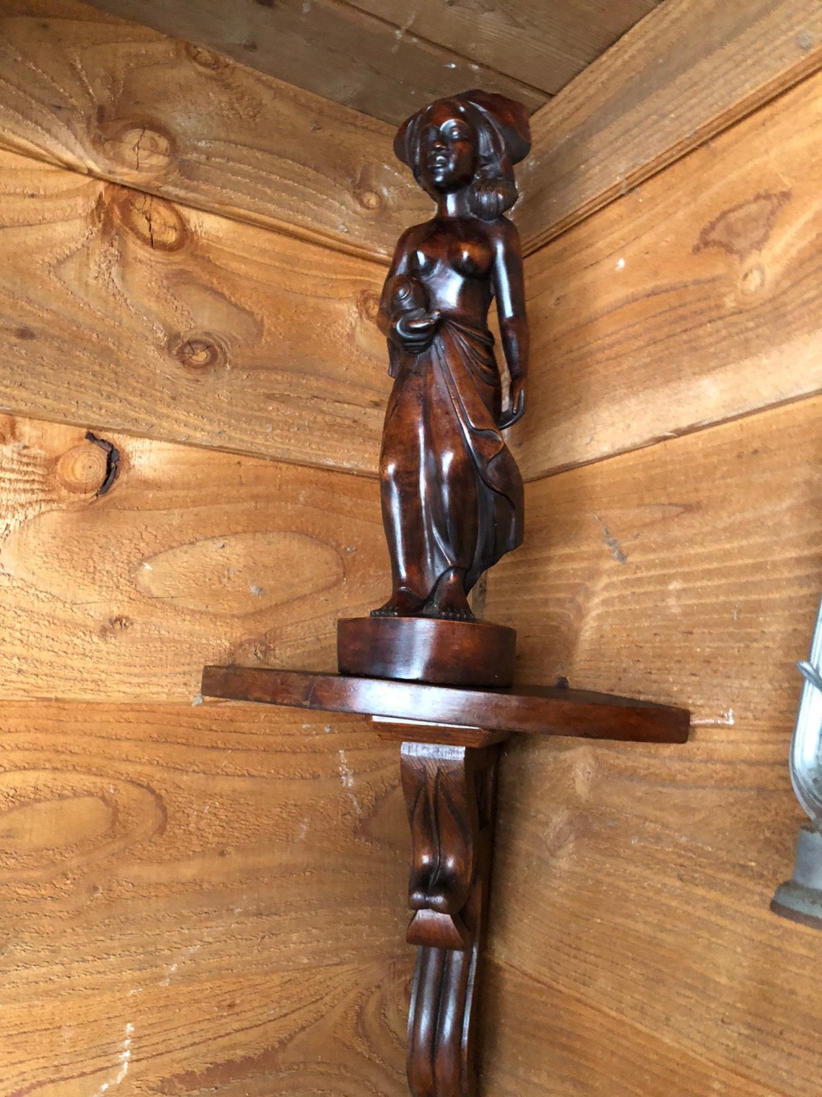 Houten beeld op console, Ophalen of Verzenden
