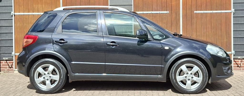 Suzuki SX4 1.6 Limited | Trekhaak | NAP | All seasonbanden |, Auto's, Suzuki, Euro 5, Gebruikt, 4 cilinders, Alcantara