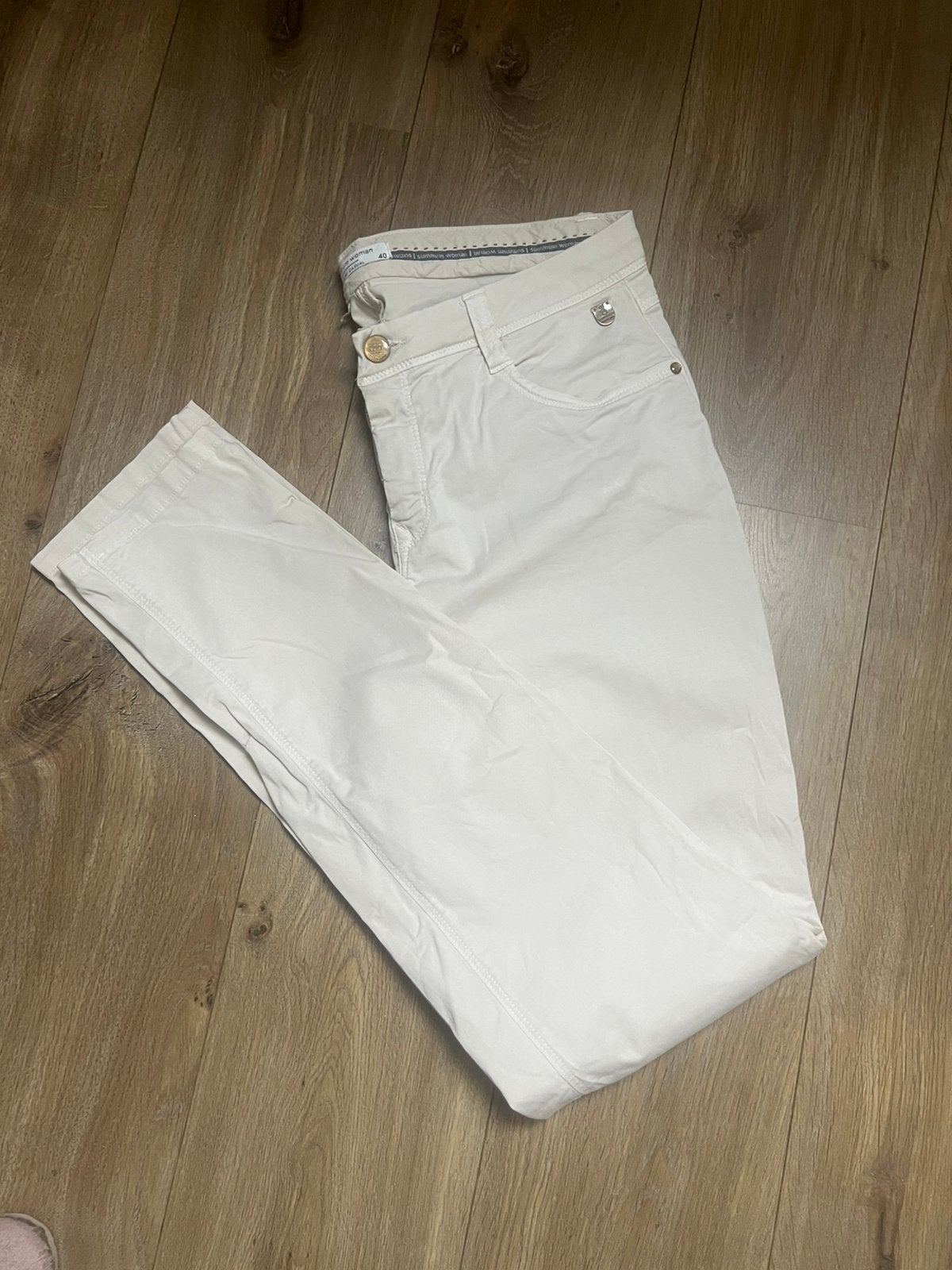 Beige nette broek van Summum maat 40, Maat 38/40 (M), Beige, Ophalen of Verzenden, Zo goed als nieuw
