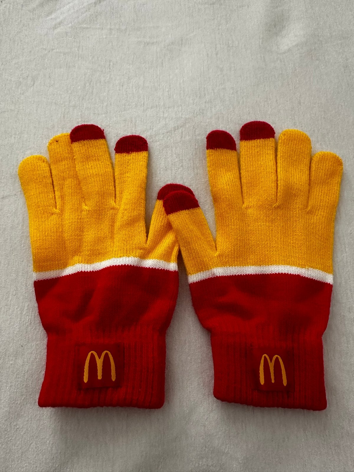 Nieuwe McDonald's Handschoenen Maat M voor Volwassenen, Ophalen of Verzenden, Nieuw, Maat 38/40 (M), Handschoenen