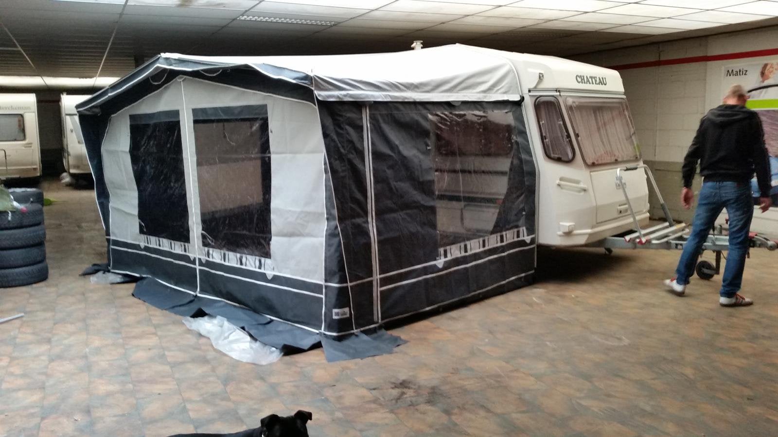 Hypercamp voortent mt 8 met extra luifel, Ophalen, Zo goed als nieuw