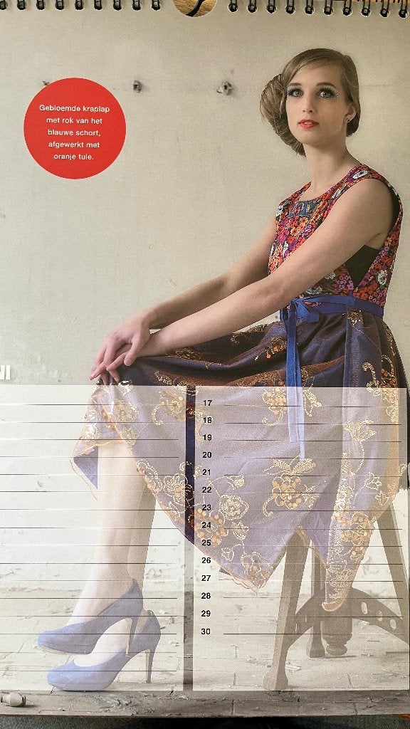 Staphorst is Hip | Verjaardagskalender, Antiek en Kunst, Ophalen, Dames