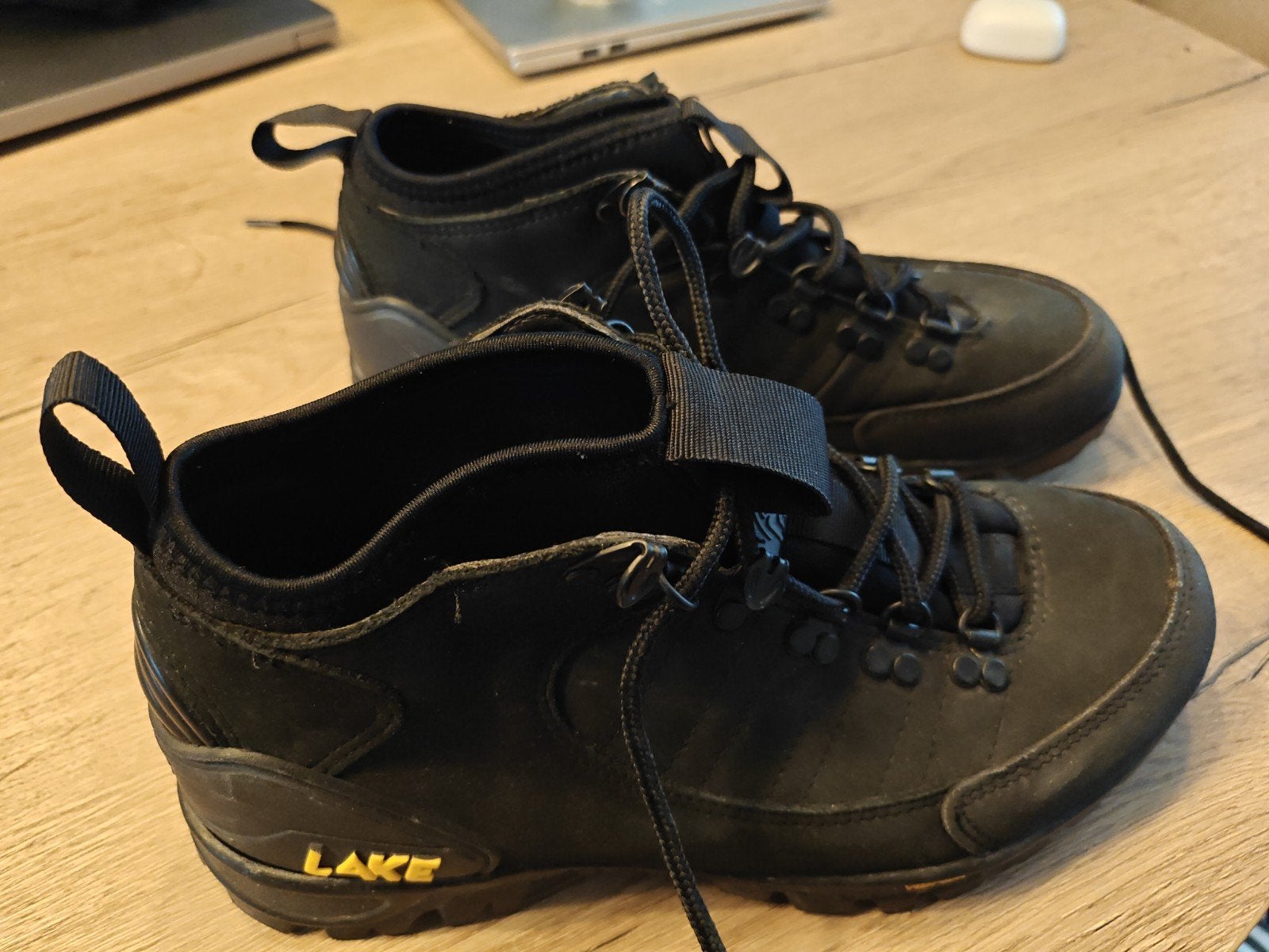 Lake MXZ200 - mt 42 - Vibram, Ophalen, Zo goed als nieuw