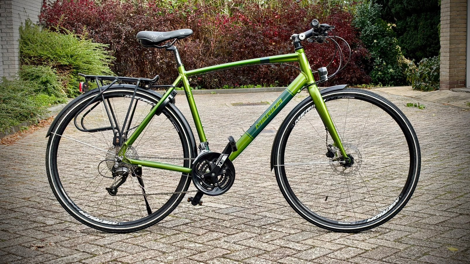 Merida Crossway Urban 40 maat 55, 28 inch, Vering, Zo goed als nieuw, Meer dan 20 versnellingen