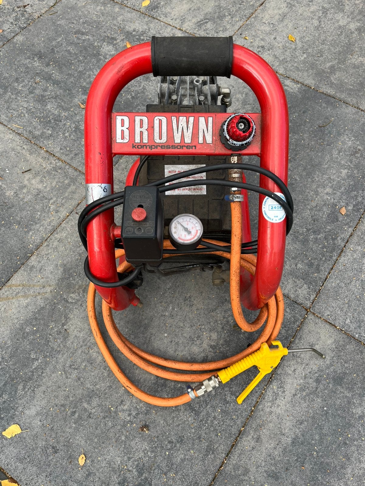 Lucht compressor, Doe-het-zelf en Verbouw, 100 liter of meer, Ophalen, Minder dan 200 liter/min