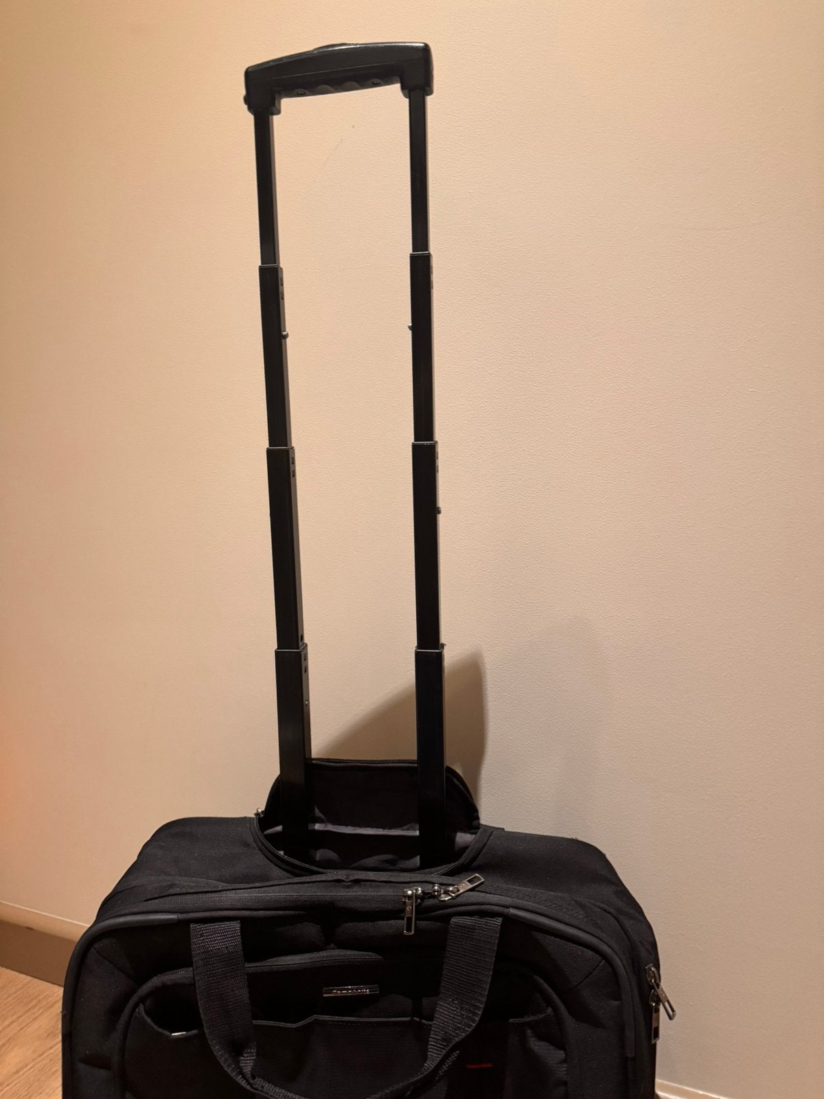 Samsonite laptoptrolley / businesstas op wielen, Ophalen, 30 cm of meer, Gebruikt, Zwart